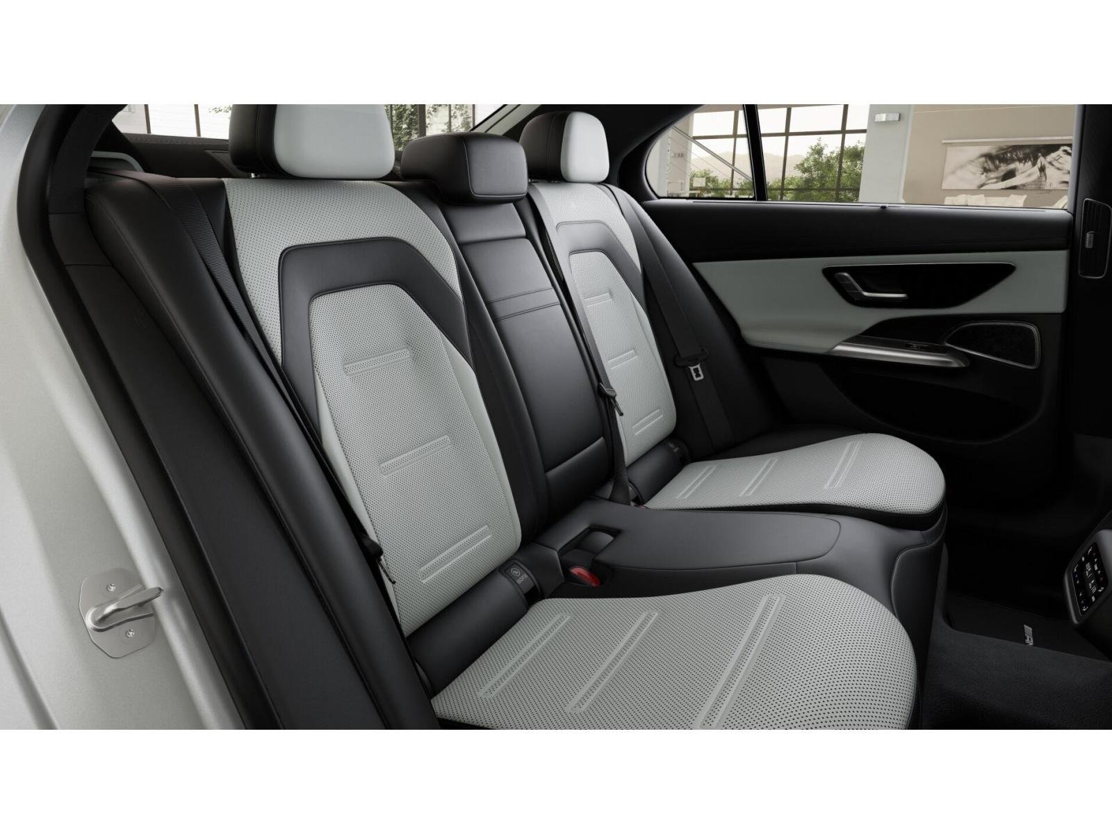 New 2027 Mercedes-Benz E 53 AMG e 4MATIC Sedan image 5