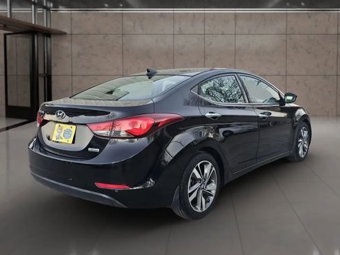 Used 2014 Hyundai Elantra Limited image 4