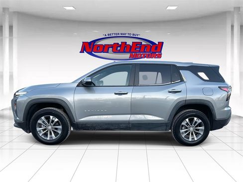 Used 2025 Chevrolet Equinox LT image 6