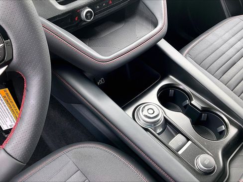 New 2026 Ford Explorer ST-Line AWD/4WD image 8