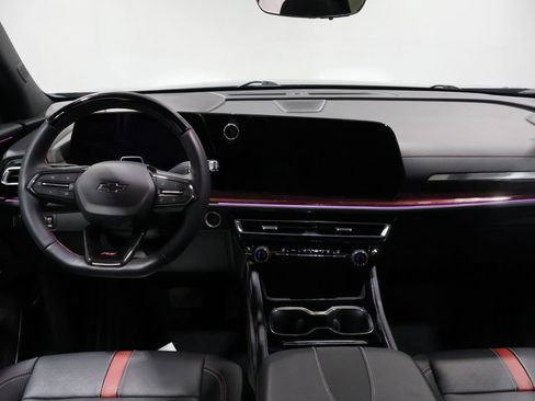 Used 2024 Chevrolet Traverse RS w/ LPO, Floor Liner Package image 18