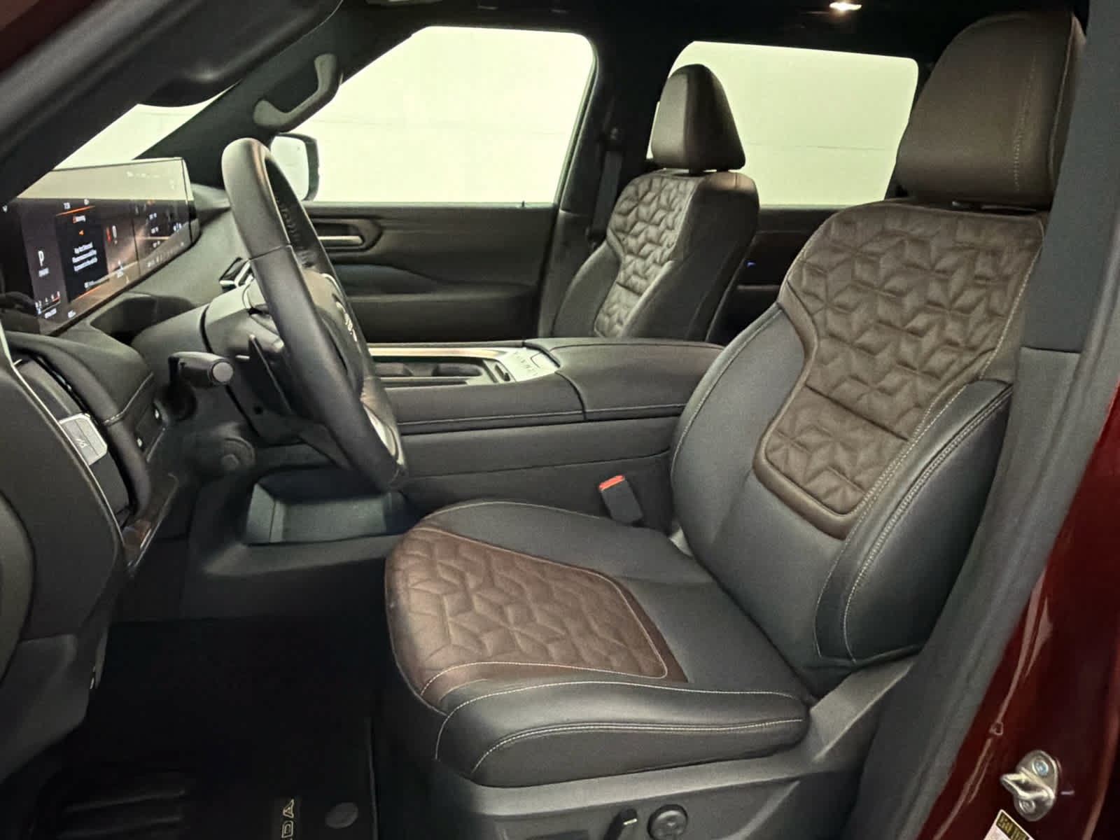 Certified 2026 Nissan Armada Platinum RWD image 14