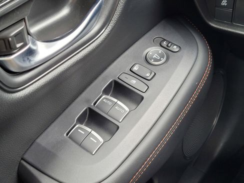 Used 2024 Honda HR-V Sport image 16