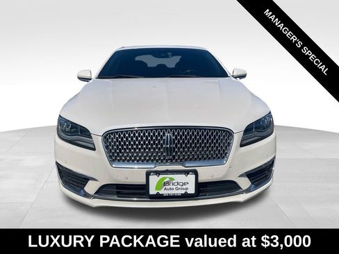 Used 2020 Lincoln MKZ Reserve w/ Luxury Package AWD/4WD image 2