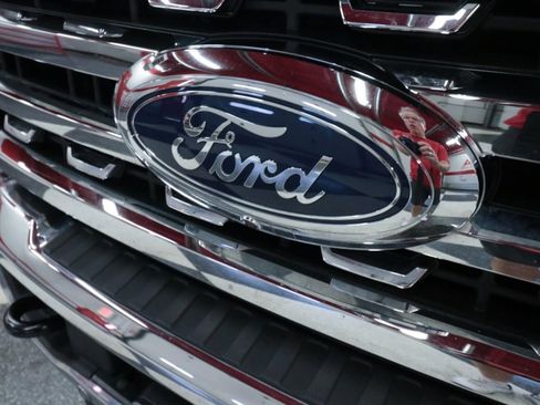 Used 2023 Ford F250 Lariat w/ Lariat Ultimate Package image 37