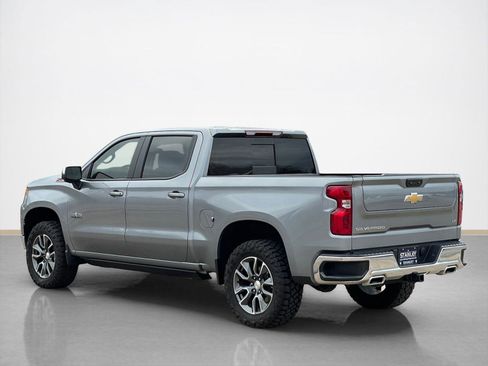 Used 2025 Chevrolet Silverado 1500 LT image 5