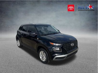 Used 2025 Hyundai Venue SE