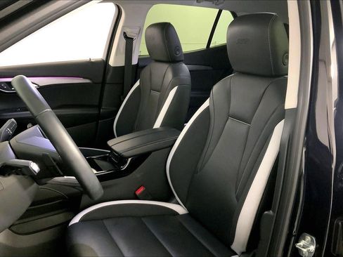 Used 2025 Buick Envision Sport Touring image 22