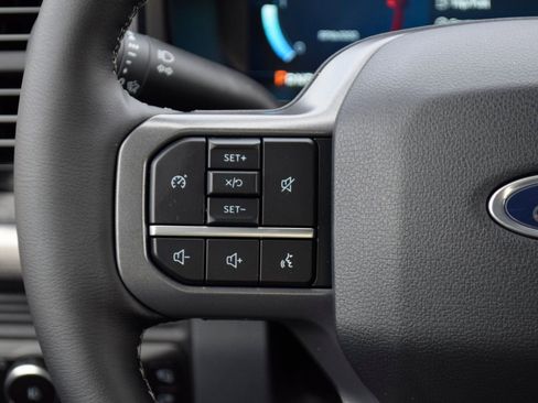 New 2026 Ford F250 Lariat w/ FX4 Off-Road Package image 9