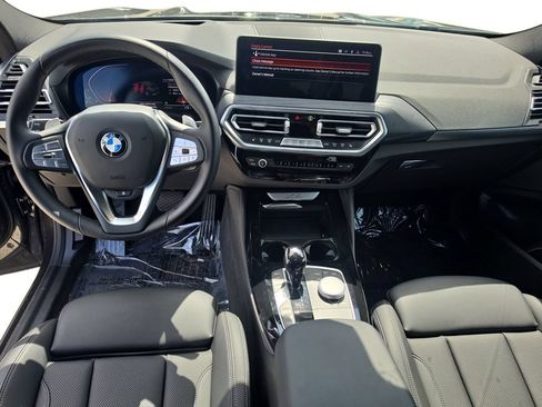 Used 2025 BMW X4 xDrive30i w/ Premium Package AWD/4WD image 10