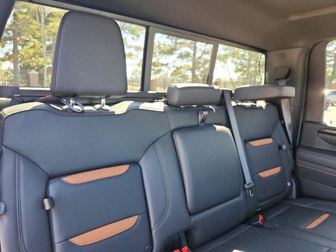Certified 2025 GMC Sierra 2500 AT4 w/ AT4 Premium Plus Package image 12