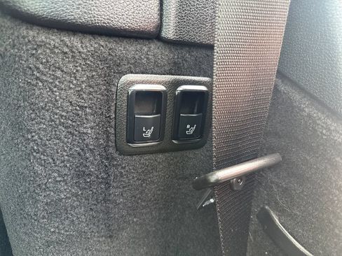 Used 2018 Mercedes-Benz GLS 450 4MATIC image 40