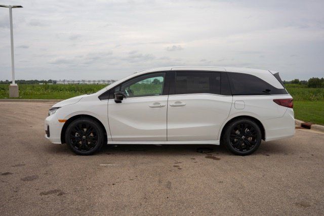 Used 2026 Honda Odyssey Sport-L image 4