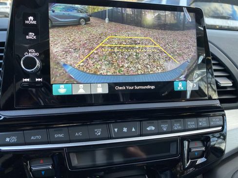 New 2026 Honda Odyssey EX-L image 14