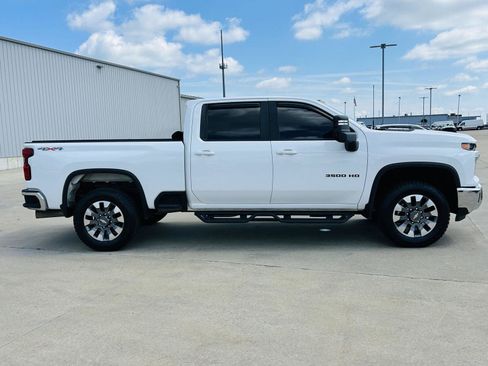Used 2024 Chevrolet Silverado 3500 LT w/ All Star Edition AWD/4WD image 41