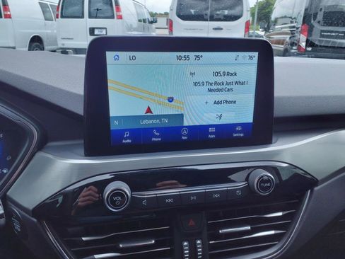 Used 2022 Ford Escape Titanium image 38