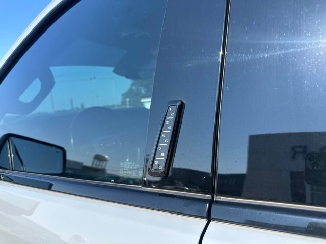 Used 2024 GMC Sierra 1500 AT4X AWD/4WD image 39