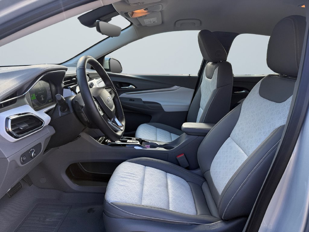 Used 2023 Chevrolet Bolt EUV Premier FWD image 9