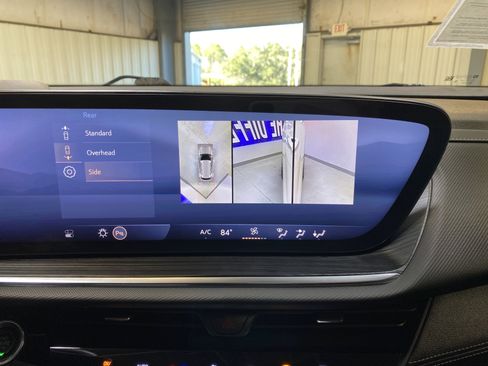 Used 2025 Buick Envision Preferred image 42