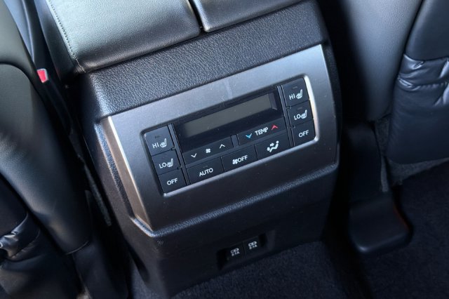 Used 2022 Lexus GX 460 Premium w/ Premium Package AWD/4WD image 14