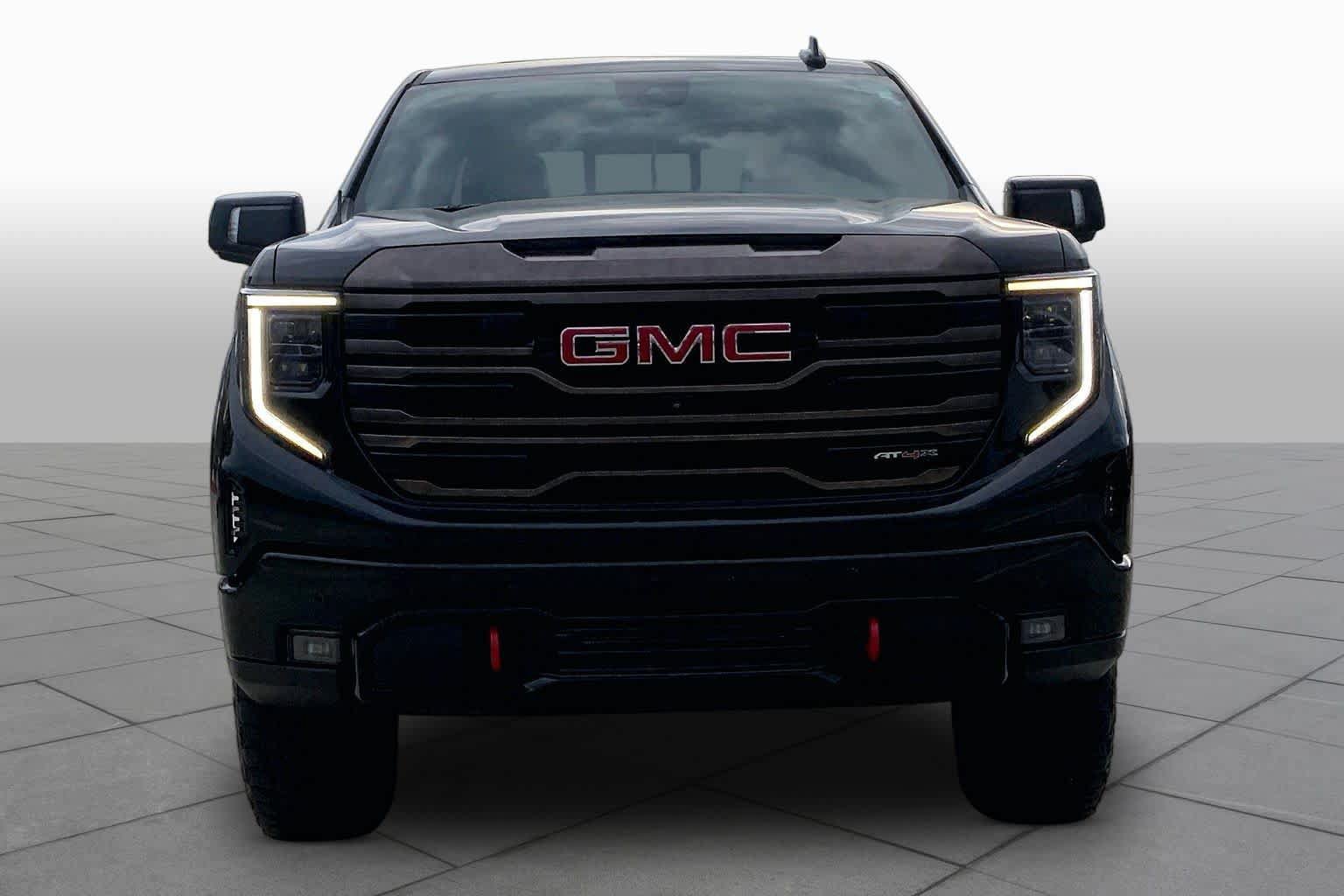 Used 2022 GMC Sierra 1500 AT4X AWD/4WD image 3