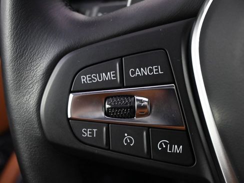 Used 2022 BMW 330i xDrive Sedan w/ Driving Assistance Package image 30