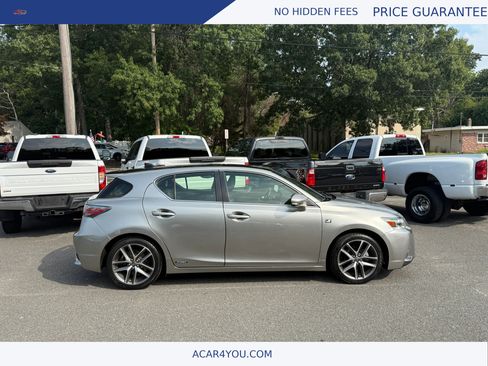 Used 2017 Lexus CT 200h FWD image 5