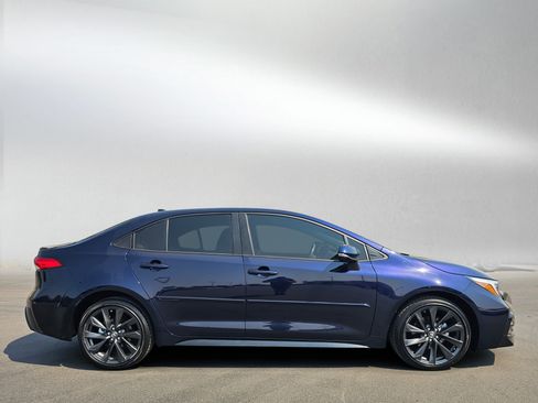 Used 2024 Toyota Corolla SE FWD image 6