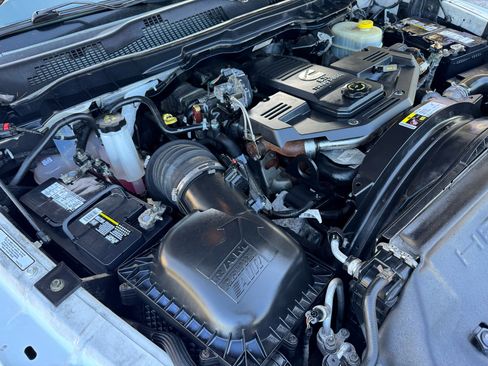 Used 2013 RAM 2500 Laramie w/ Convenience Group image 43