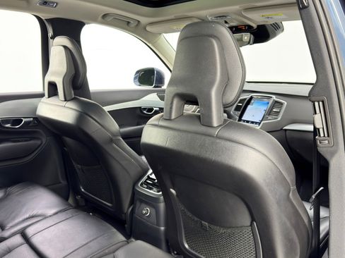 Used 2018 Volvo XC90 T8 Momentum w/ Convenience Package image 37