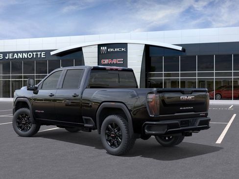 New 2026 GMC Sierra 2500 AT4 image 3