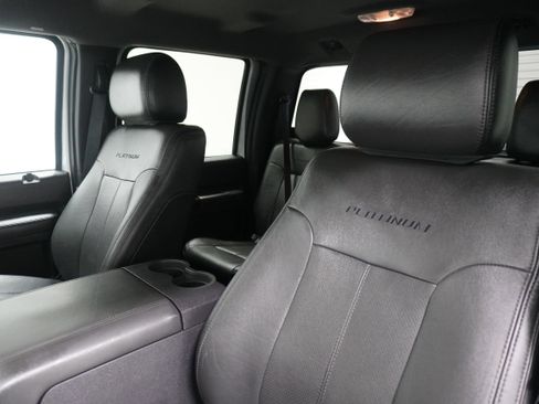 Used 2016 Ford F250 Platinum image 9