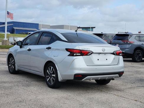 Certified 2025 Nissan Versa S w/ S Plus Package FWD image 4