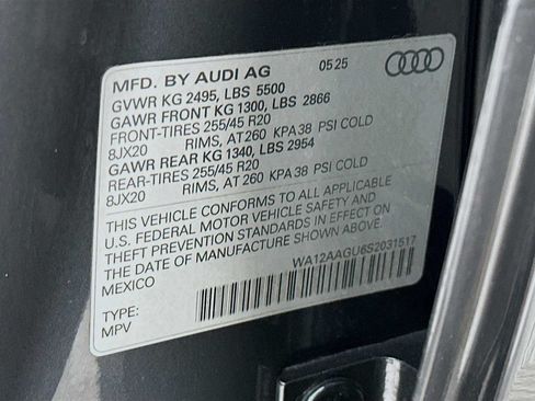 Used 2025 Audi Q5 Premium Plus w/ Premium Plus AWD/4WD image 30