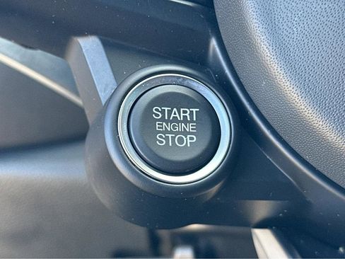 Used 2024 Alfa Romeo Tonale Veloce w/ Premium Interior Package image 24