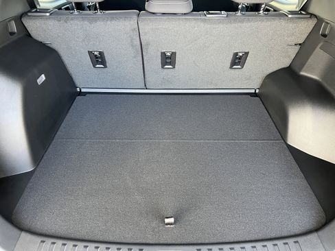 New 2026 GMC Terrain Elevation AWD/4WD image 18