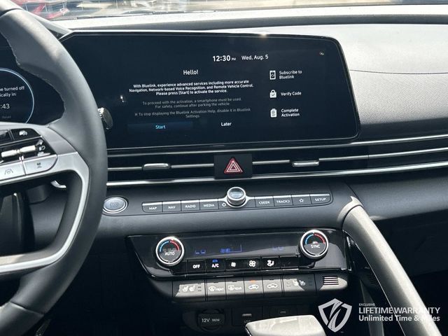 New 2026 Hyundai Elantra Limited FWD image 24
