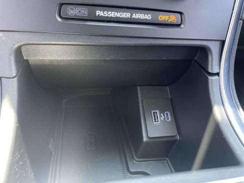 Used 2024 Ford Edge Titanium AWD/4WD image 26