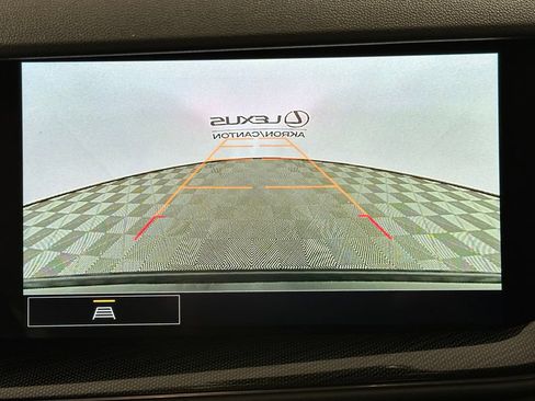 Used 2023 Buick Envision Essence FWD image 36