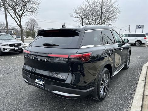 New 2026 INFINITI QX60 Luxe image 8