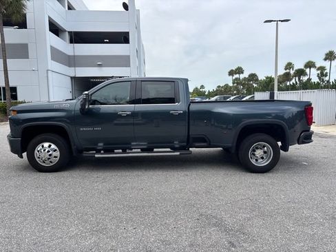 Used 2020 Chevrolet Silverado 3500 High Country w/ LPO, Hitch Package AWD/4WD image 4