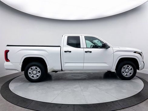 Used 2022 Toyota Tundra SR image 38