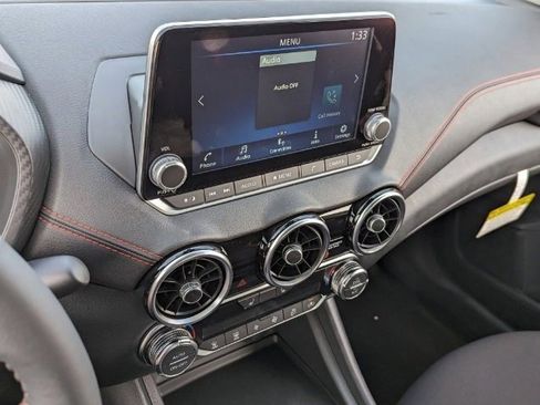 New 2025 Nissan Sentra SR image 17