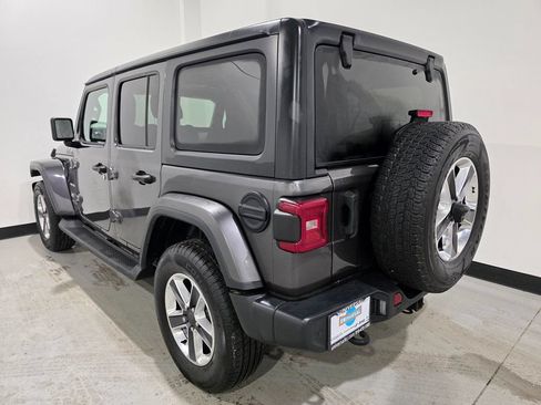 Used 2021 Jeep Wrangler Unlimited Sahara w/ Uconnect 4C Nav & Sound Group AWD/4WD image 37