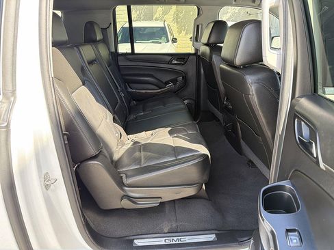 Used 2019 GMC Yukon XL SLT RWD image 26