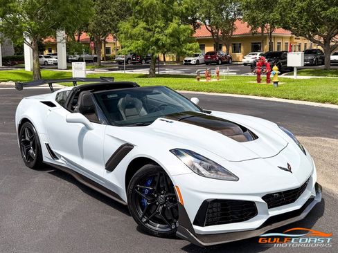 Used 2019 Chevrolet Corvette ZR1 RWD image 70