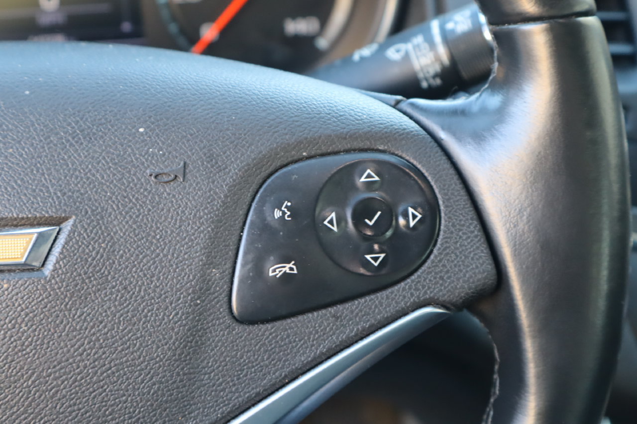 Used 2017 Chevrolet Impala Premier FWD image 13