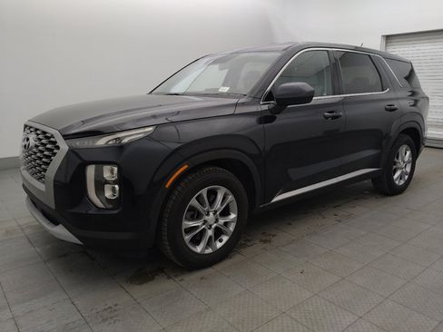 Used 2020 Hyundai Palisade SE FWD image 2
