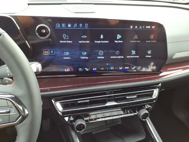New 2027 Chevrolet Traverse RS w/ LPO, Floor Liner Package AWD/4WD image 13