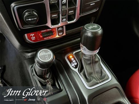 Used 2021 Jeep Wrangler Unlimited Rubicon image 35